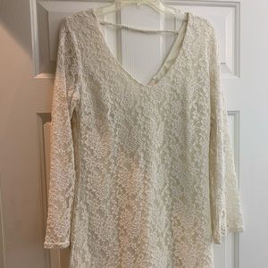 Women’s lace white dress